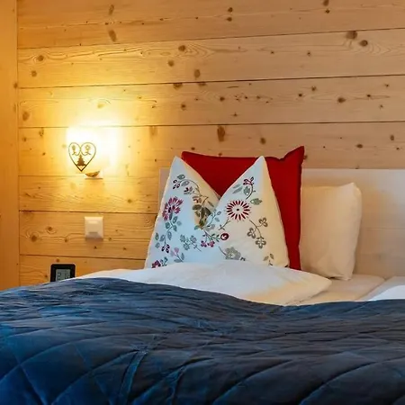 Fresh & Simple Near Appartement Gstaad